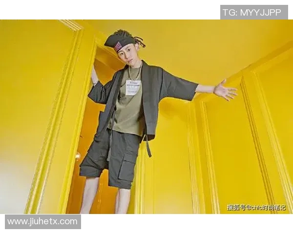 足球明星西服穿搭风格大揭秘展现魅力与时尚的完美结合