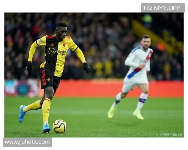 牛津联与沃德福德的激烈对决谁能在赛场上笑到最后